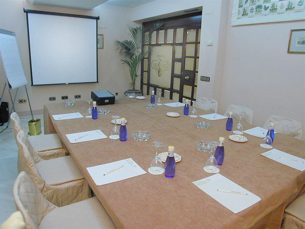 Sercotel Gran Hotel Conde Duque Madrid Kemudahan gambar
