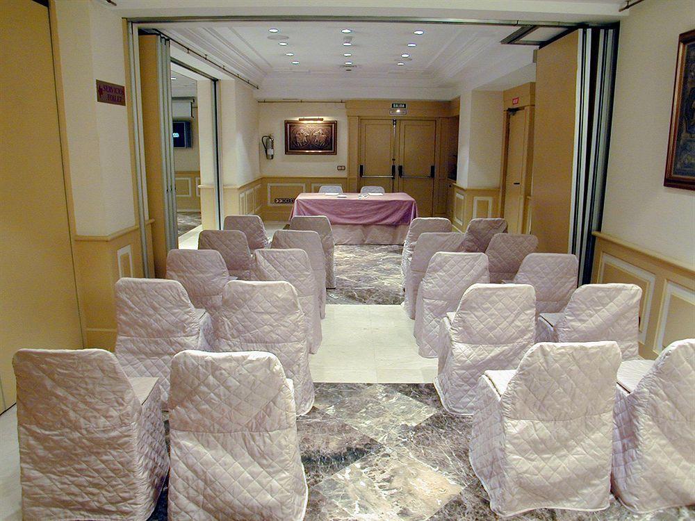 Sercotel Gran Hotel Conde Duque Madrid Kemudahan gambar